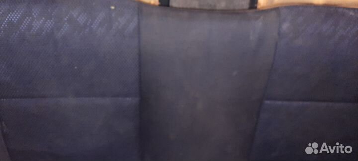 Задние сидения Subaru Impreza GD (GG)