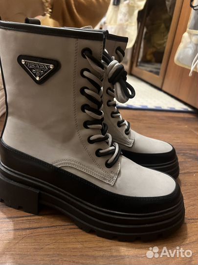 Ботинки женские