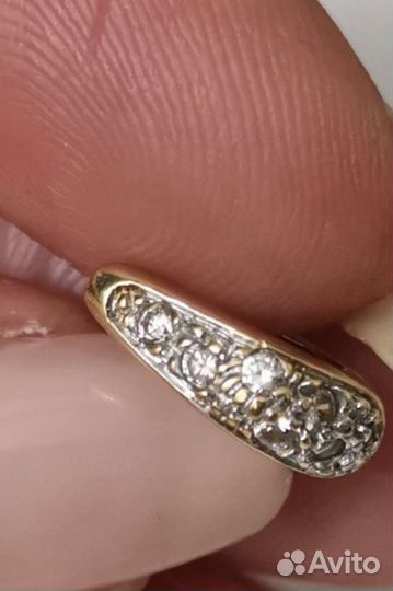 Золотые серьги 750
