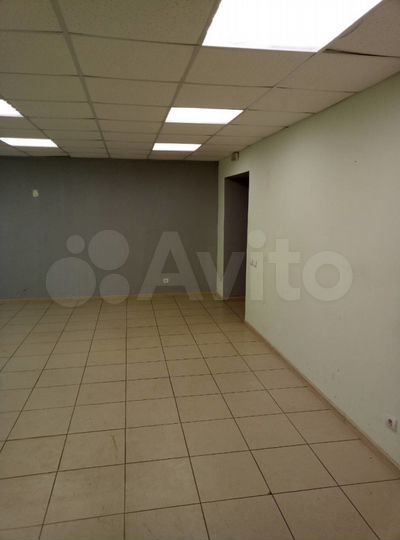 Торговая площадь, 59 м²