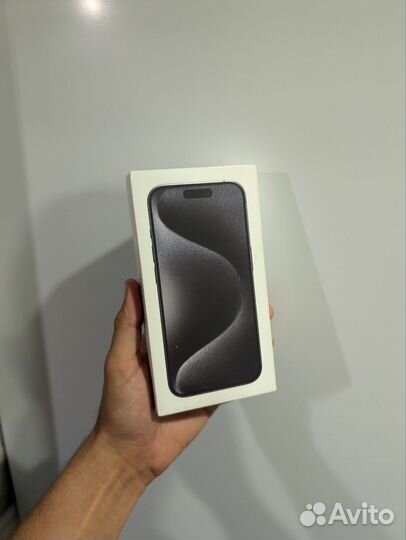 iPhone 15 Pro, 128 ГБ