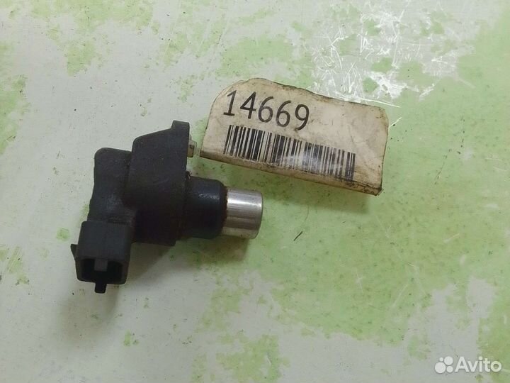 Датчик распредвала Mercedes Benz CLK coupe