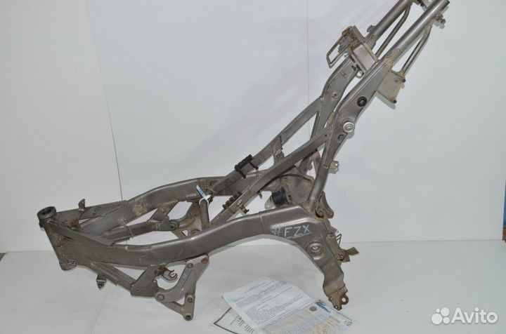Рама с документами Yamaha FZX250 zeal
