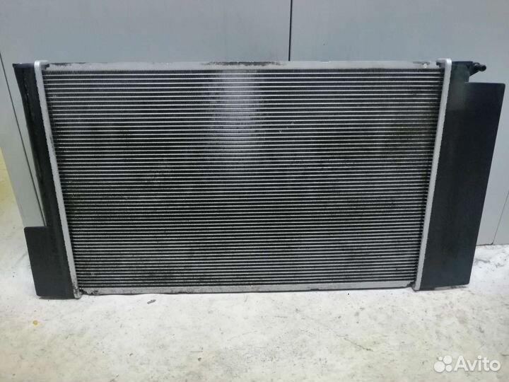 Радиатор охлаждения двигателя toyota