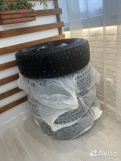 Колеса r 15 зимние б/у Dunlop