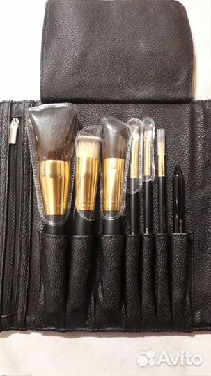 Продаю набор косметических кистей Artistry америка