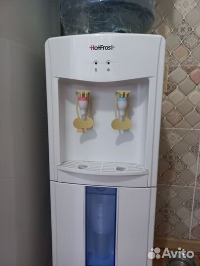 Кулер для воды напольный бу