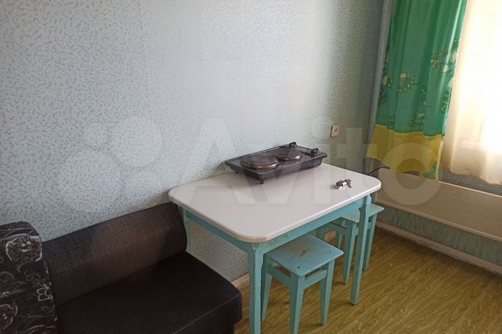 Комната 20 м² в 4-к., 1/10 эт.