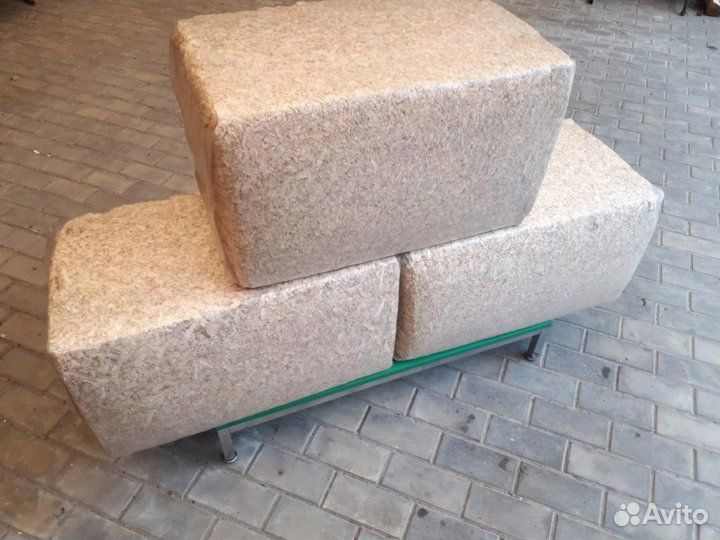 Древесная стружка опилки в брикетах