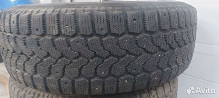 Yokohama Ice Guard Stud IG55 185/65 R15 88Q