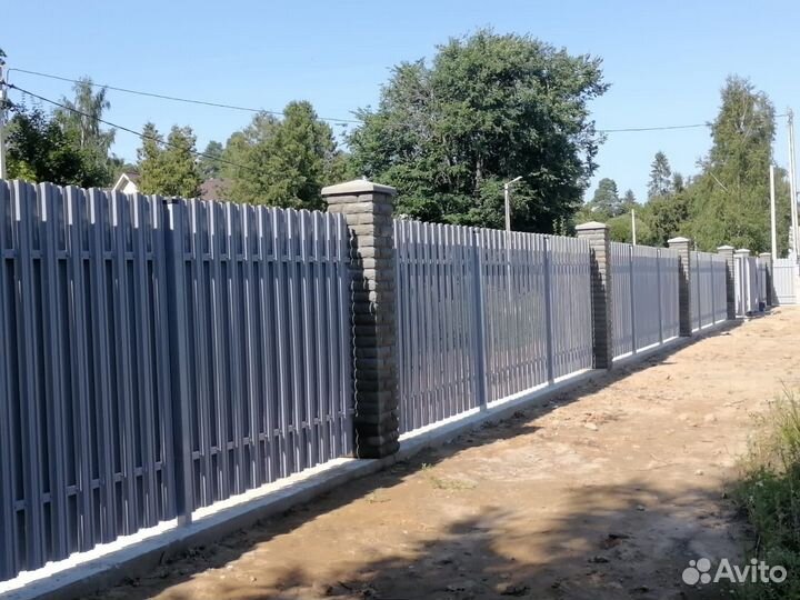 Евроштакетник для забора от производителя