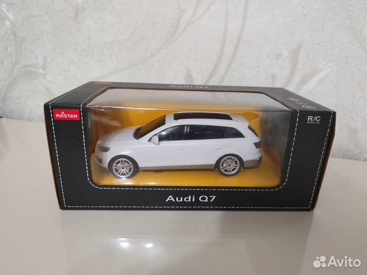 Игрушки разные. Машинки на радиоуправлении