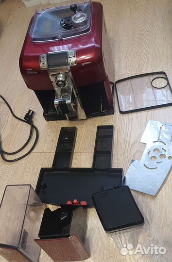 Кофемашина Philips Saeco HD 8838/32