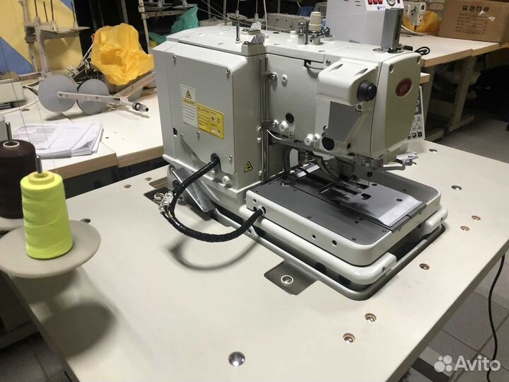 Глазковая петельная машина 9820