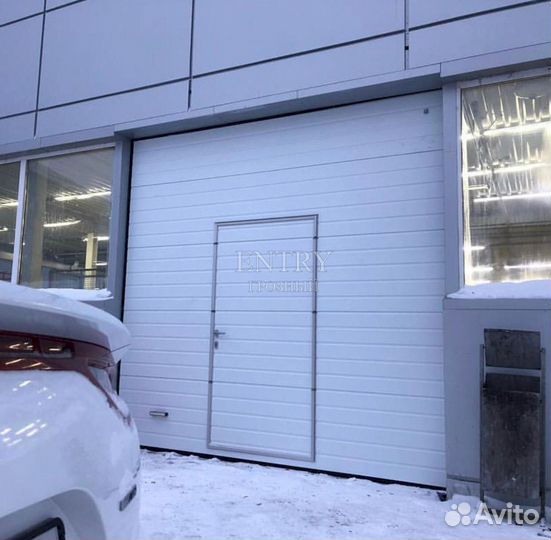 Секционные ворота