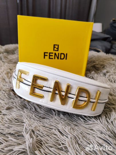 Женская сумка fendi