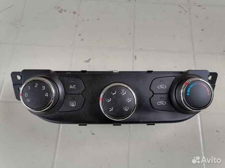 Блок управления печкой Kia Ceed (JD) 2012 1.4