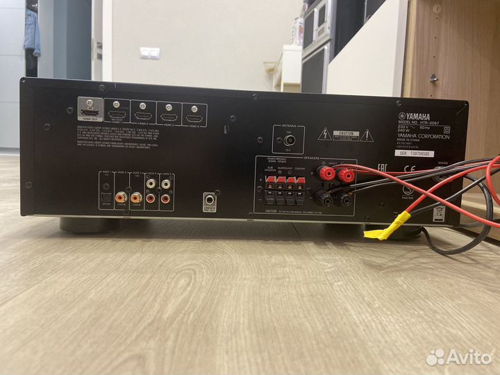 Av ресивер yamaha HTR-2067