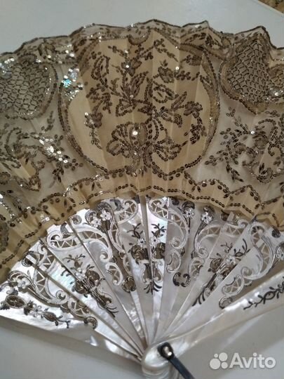 Веер антикварный