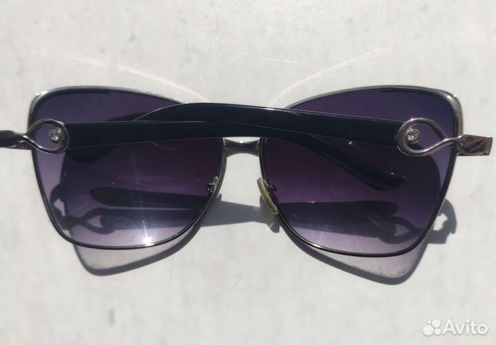 Солнцезащитные очки