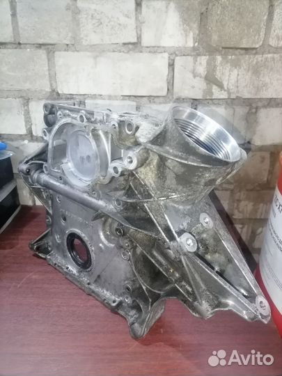 Крышка грм Mercedes