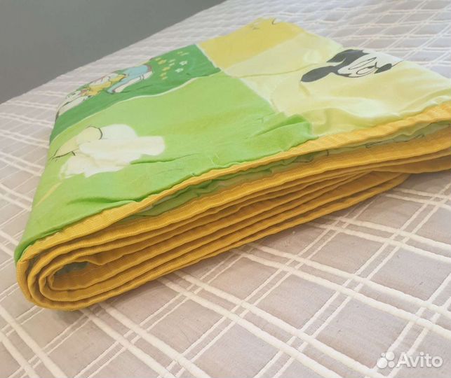 Детское одеяло в кроватку