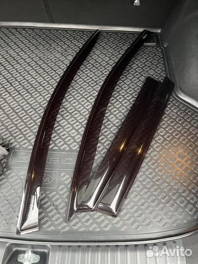 Дифлекторы боковых окон