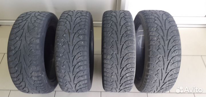Hankook Winter I'Pike 215/55 R17 94T
