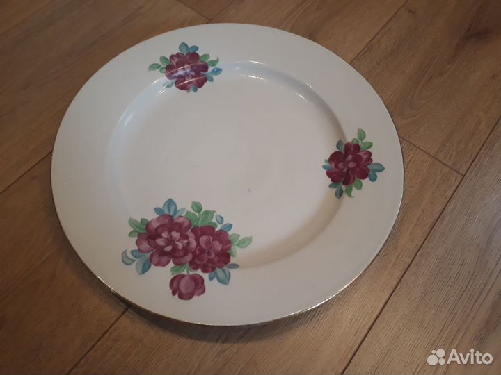 Советская посуда для приема гостей