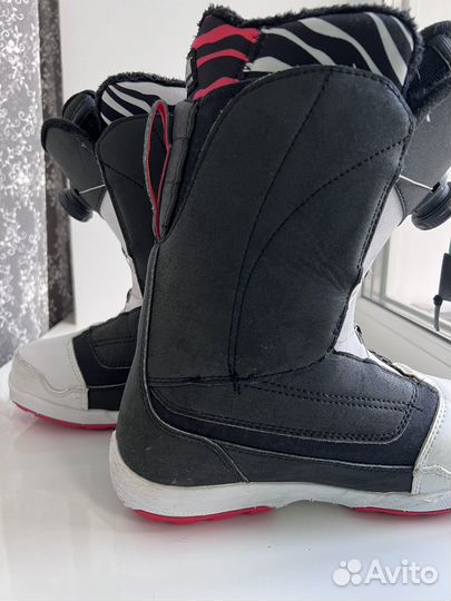 Сноубордические ботинки