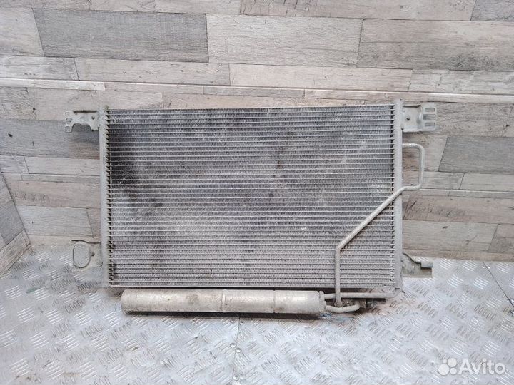 Радиатор кондиционера Mercedes-Benz C-Class C280