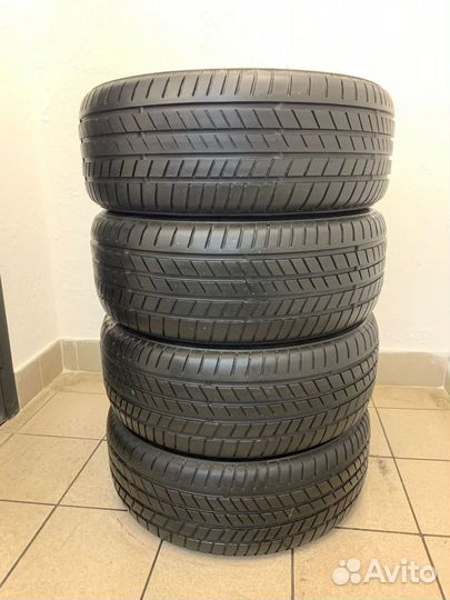 Bridgestone Alenza 001 245/50 R19