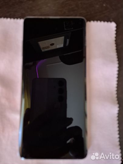 Samsung Galaxy S10+, 8/128 ГБ