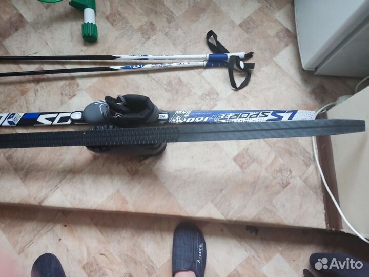 Беговые лыжи