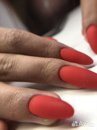 Маникюр, наращивание ногтей