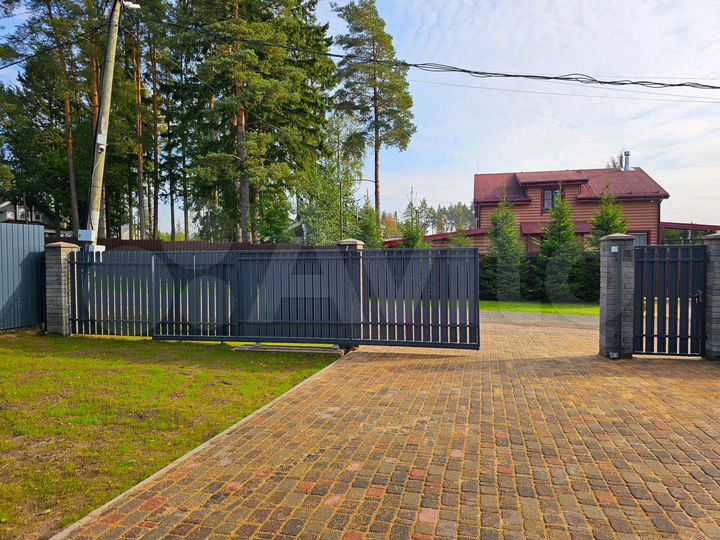 Дом 124 м² на участке 10 сот.