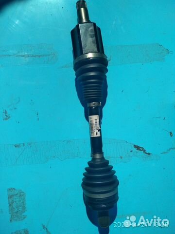 Вал приводной передний правый Mercedes-Benz