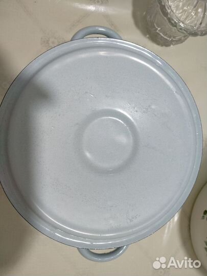 Кастрюля эмалированная