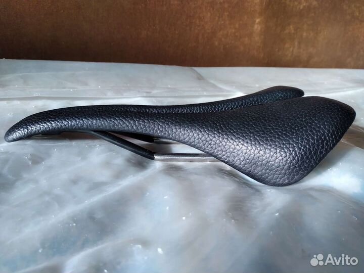 Велосипедное седло