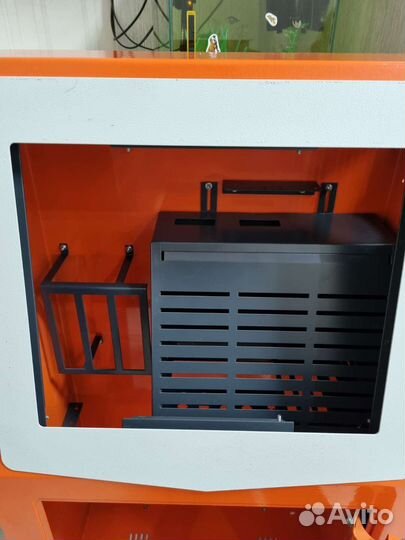 Корпус платежного терминала навесной