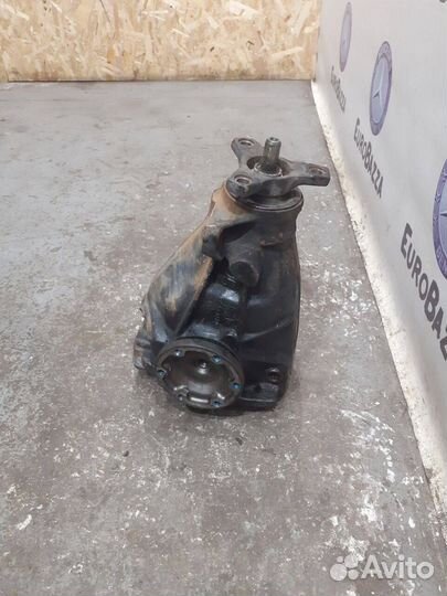 Редуктор задний Mercedes W208