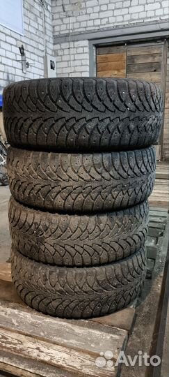 Nordman Nordman 4 215/55 R16