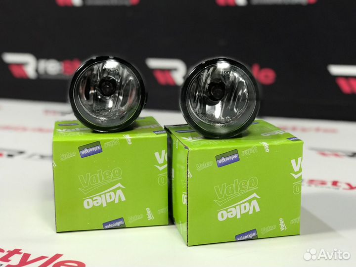 Туманки Nissan Без ушей Valeo R1829
