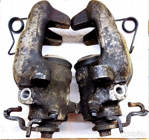 Суппорт тормозной задний Опель Астра Н рест