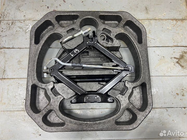 Домкрат форд фокус