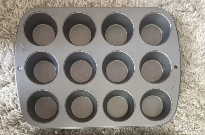 Форма для кексов Wilton