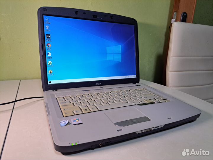 Ноутбук Acer 60 gb ssd 3 gb ram
