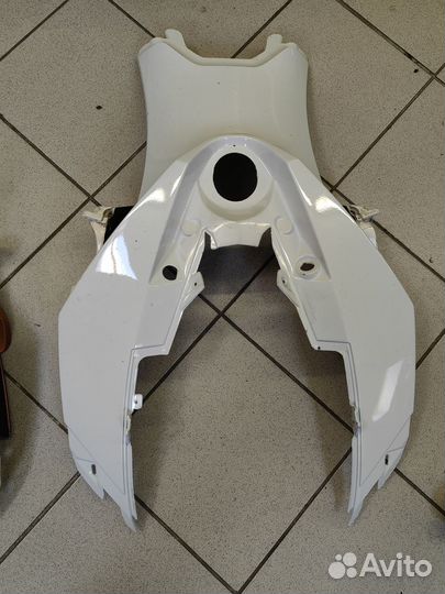 Накладка на бак BRP ski-doo Summit