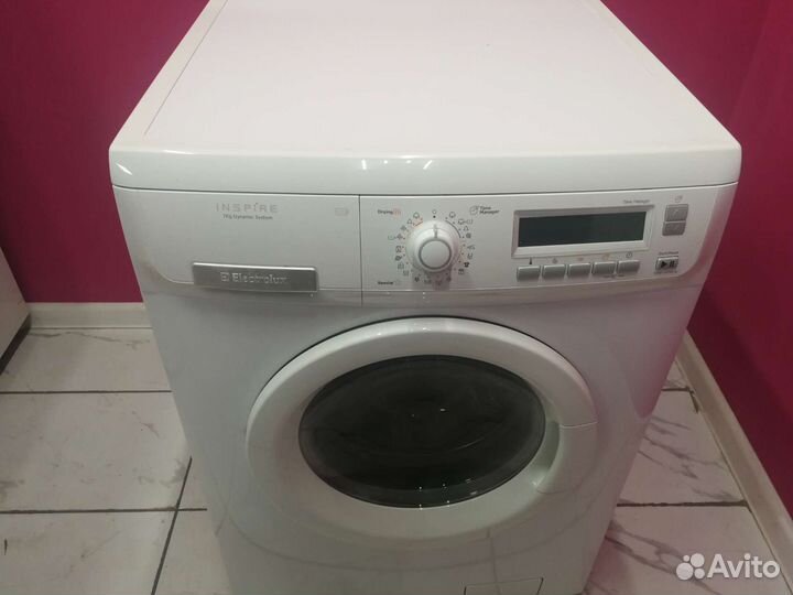 Стиральная машинка с сушкой 7кг