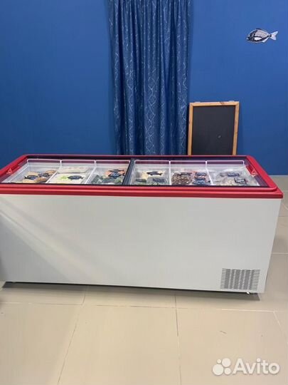 Холодильная витрина